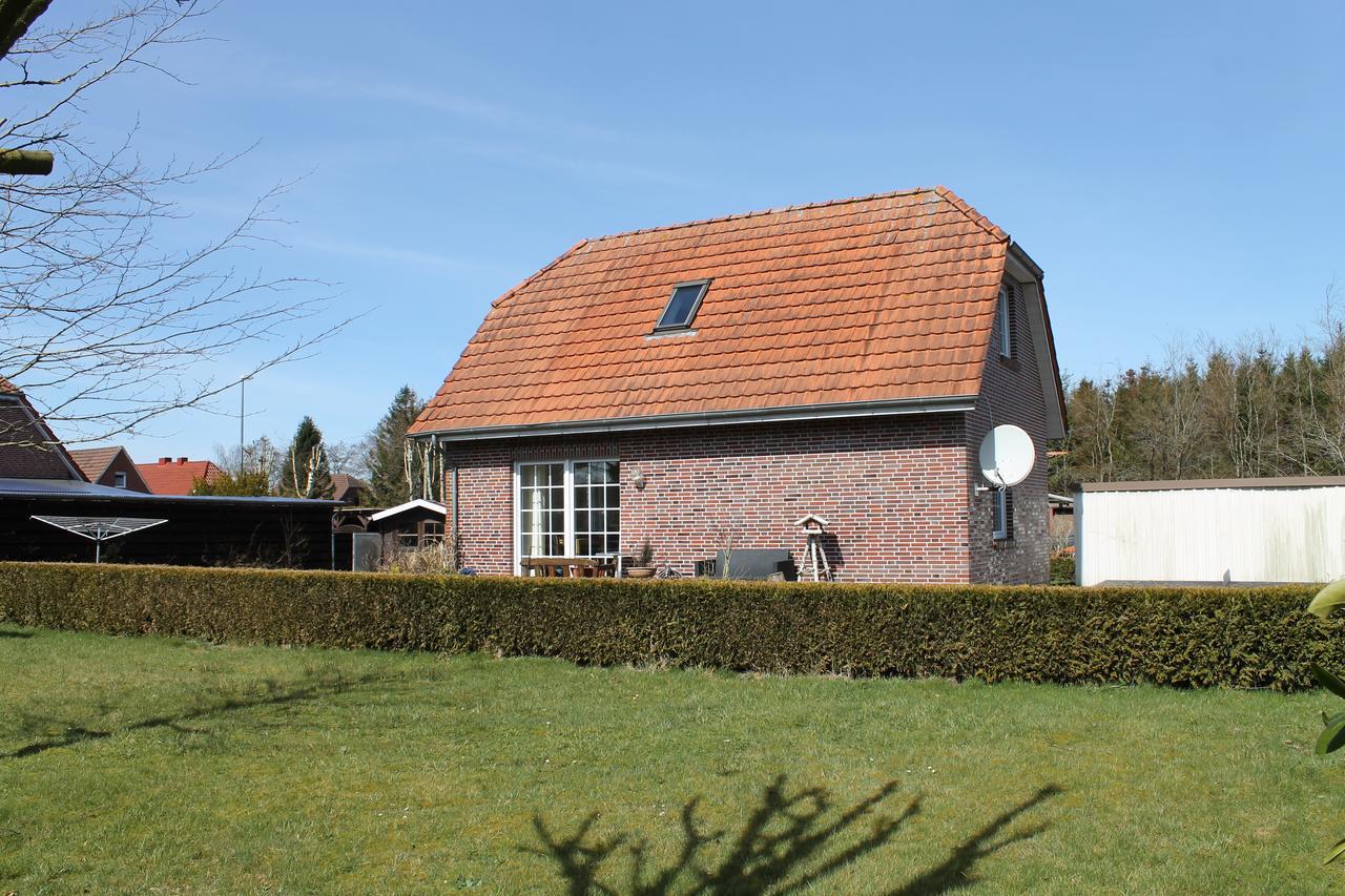 Haus Fischkutter Villa Leezdorf Buitenkant foto